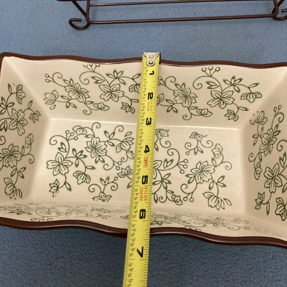 Temp-tations by Tara Floral Lace Green 1.7 Qt Loaf Pan w/Drip Tray & Wire Holder
